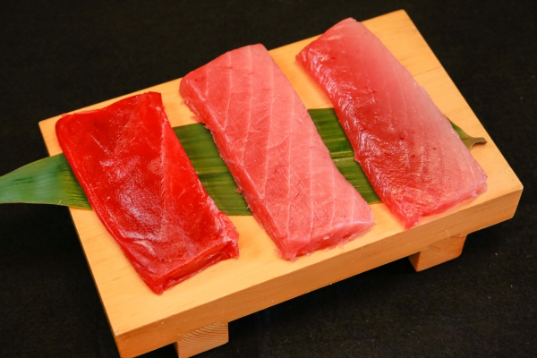 【海桜鮪】旬を食べ比べ!本鮪、めばち、びんちょう《3種5本セット》約500g