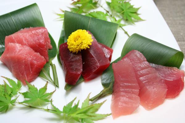 【海桜鮪】旬を食べ比べ!本鮪、めばち、びんちょう《3種7本セット》約700g
