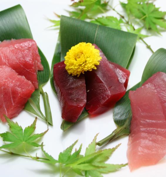 旬を食べ比べ 本鮪 めばち びんちょう 3種5本セット 約500g マグロ通販の脇口水産